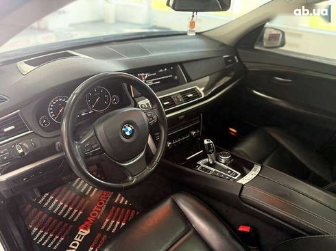 BMW 5 серия 2016 - фото 29