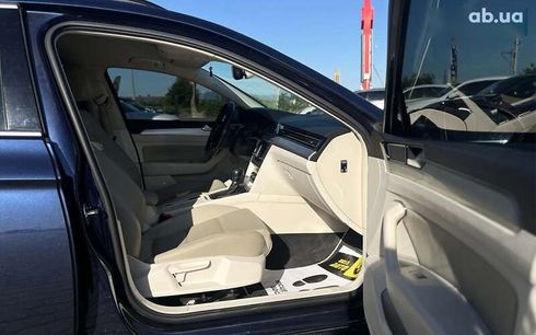 Volkswagen Passat 2015 - фото 25