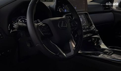 Lexus LX 2023 - фото 9