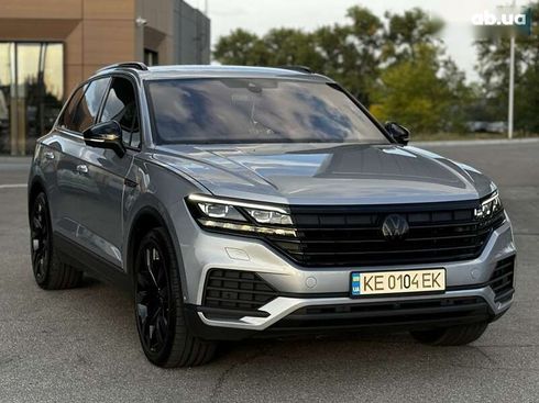 Volkswagen Touareg 2022 - фото 18