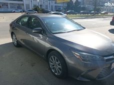 Запчастини на Toyota Camry в Львові - купити на Автобазарі