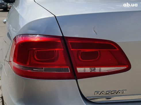 Volkswagen Passat 2012 серый - фото 8