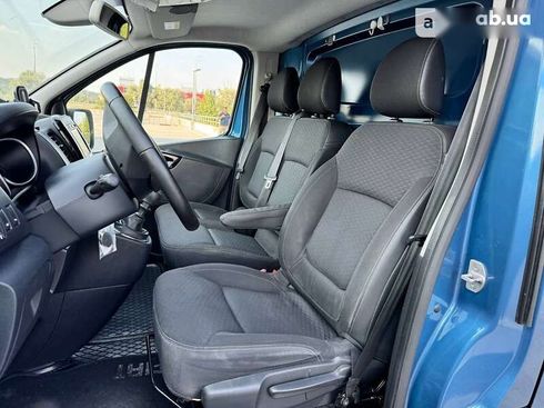 Opel Vivaro 2017 - фото 8