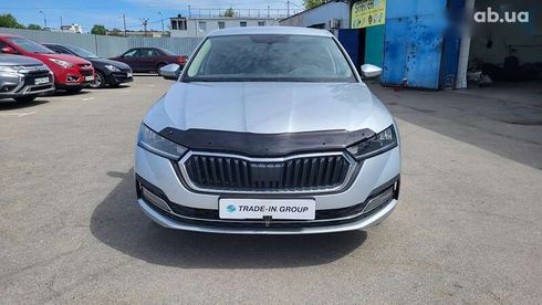 Skoda Octavia 2021 - фото 24