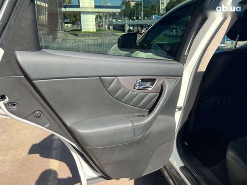 Infiniti QX70 2014 - фото 22