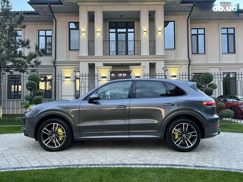 Porsche Cayenne 2018 - фото 10