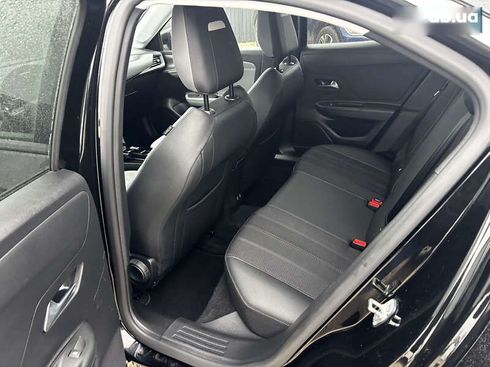 Opel Mokka-e 2021 - фото 18