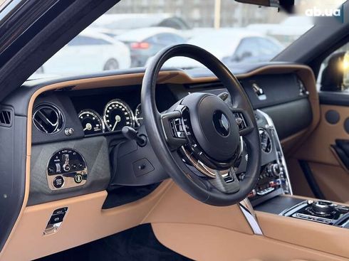 Rolls-Royce Cullinan 2019 - фото 19