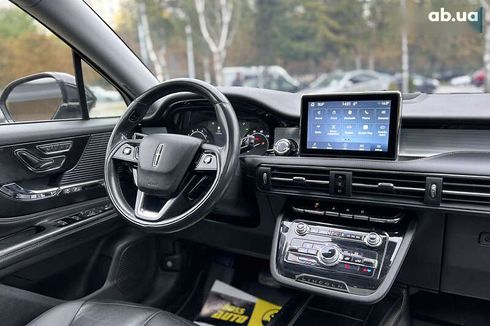 Lincoln Corsair 2021 - фото 23