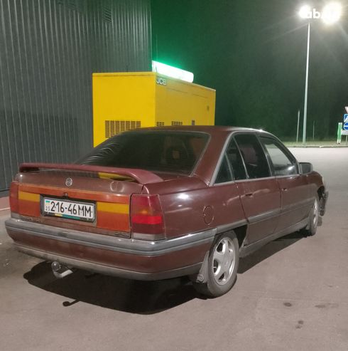 Opel Omega 1987 красный - фото 2