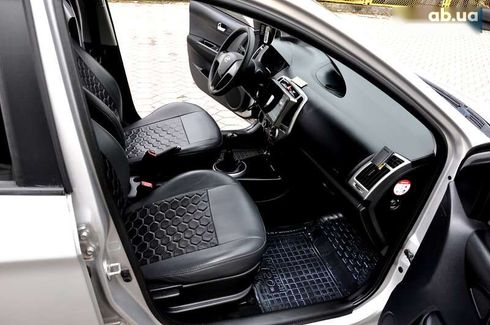Hyundai i20 2013 - фото 23