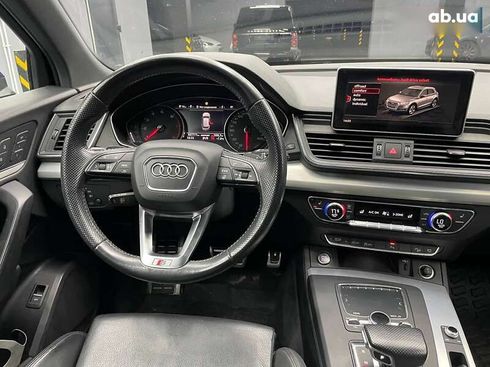 Audi Q5 2017 - фото 12