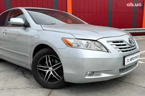 Toyota Camry 2008 - фото 2