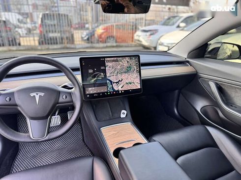 Tesla Model 3 2021 - фото 22