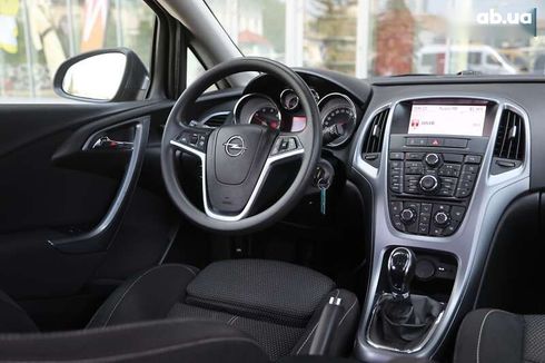 Opel Astra 2013 - фото 11