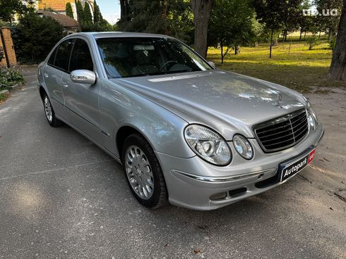 Mercedes-Benz E-Класс 2004 серый - фото 3