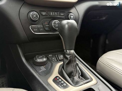 Jeep Cherokee 2014 - фото 26