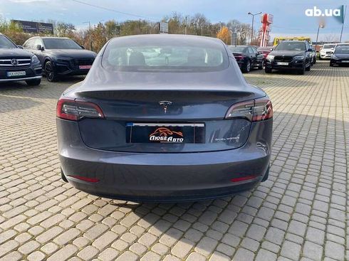 Tesla Model 3 2019 - фото 6