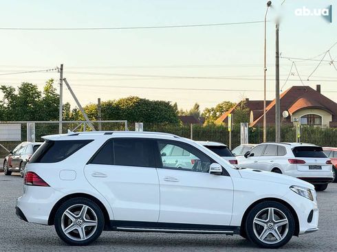 Mercedes-Benz GLE-Class 2017 - фото 4