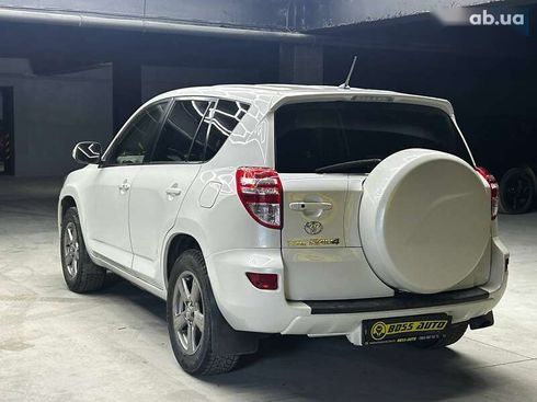 Toyota RAV4 2012 - фото 5