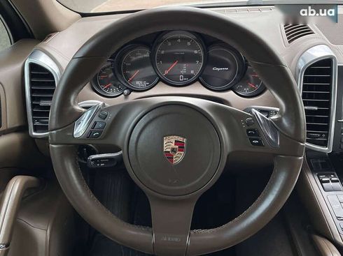 Porsche Cayenne 2010 - фото 11