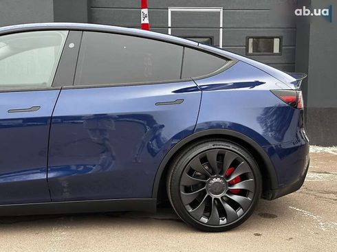 Tesla Model Y 2024 - фото 6