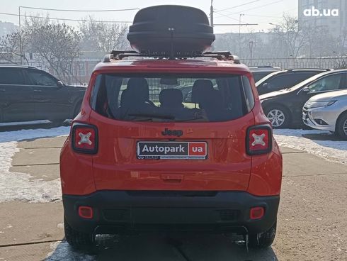 Jeep Renegade 2019 оранжевый - фото 5