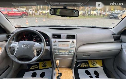 Toyota Camry 2006 - фото 11