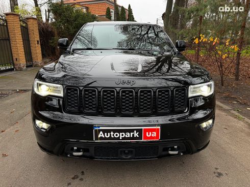 Jeep Grand Cherokee 2018 черный - фото 2