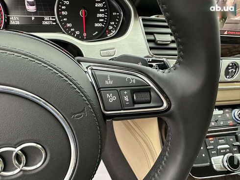 Audi A8 2011 - фото 17