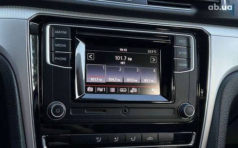 Volkswagen Passat 2016 - фото 16