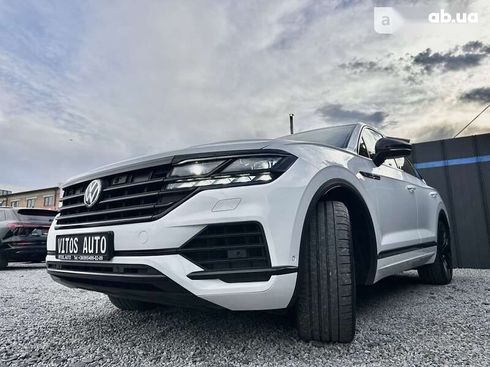 Volkswagen Touareg 2019 - фото 15