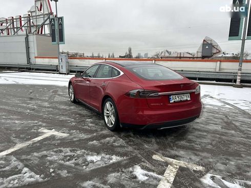 Tesla Model S 2013 - фото 10