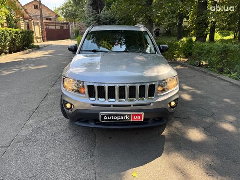 Jeep Compass 2016 серый - фото 3