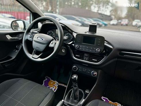 Ford Fiesta 2018 - фото 24