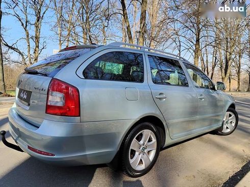 Skoda Octavia 2012 - фото 21