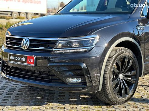 Volkswagen Tiguan 2020 черный - фото 2