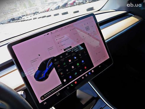 Tesla Model 3 2019 - фото 11