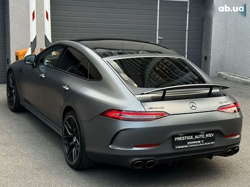 Mercedes-Benz AMG GT 4 2022 - фото 22