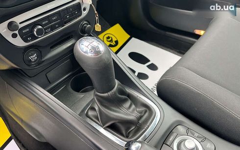 Renault Megane 2012 - фото 15