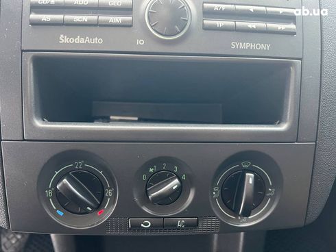 Skoda Fabia 2006 черный - фото 56