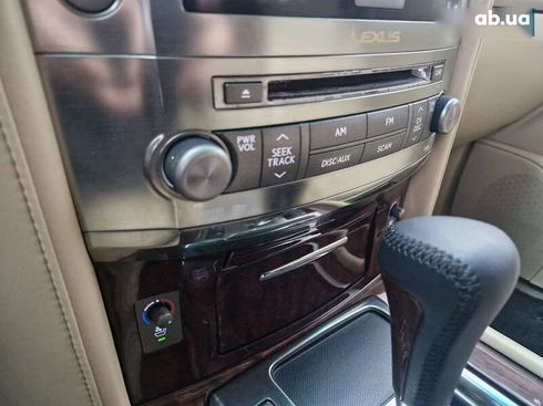 Lexus LX 2008 - фото 30