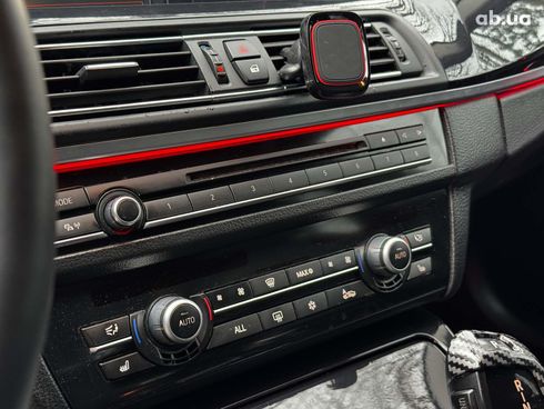 BMW 5 серия 2012 черный - фото 23