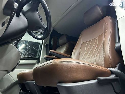 Volkswagen Transporter 2018 - фото 9