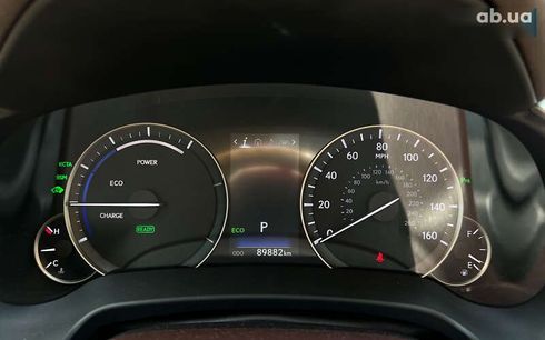 Lexus RX 2017 - фото 20