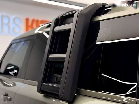 Land Rover Defender 2023 - фото 18