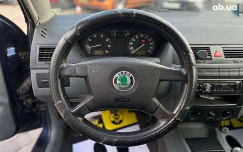 Skoda Fabia 2003 - фото 12