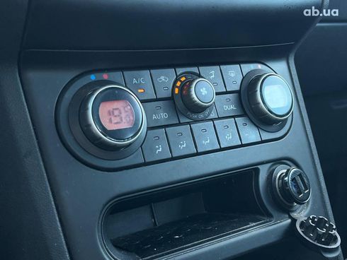 Nissan Qashqai 2010 белый - фото 91