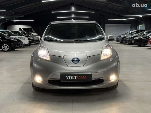 Nissan Leaf 2013 - фото 12