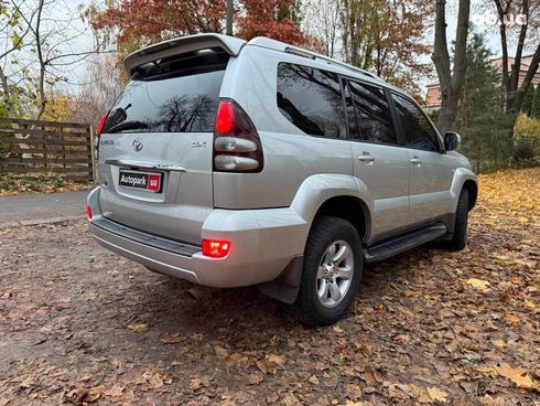 Toyota Land Cruiser Prado 2007 серый - фото 7